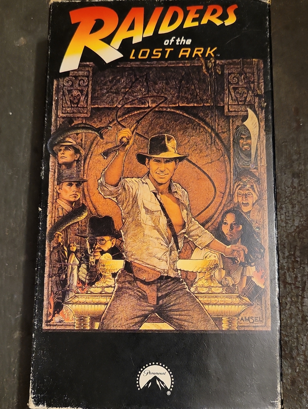Raiders of the Lost Ark Vintage Movie VHS - Black and Brown Cover